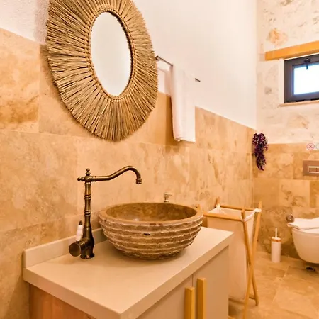 Bezirgan Village 2 Bedroom 7617 Kalkan