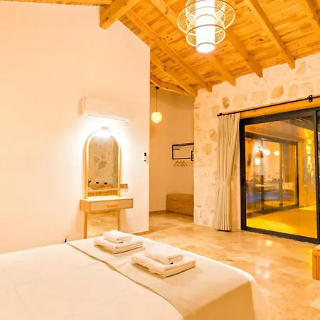Bezirgan Village 2 Bedroom 7617 Villa